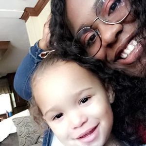 Meet your Posher, Brittney